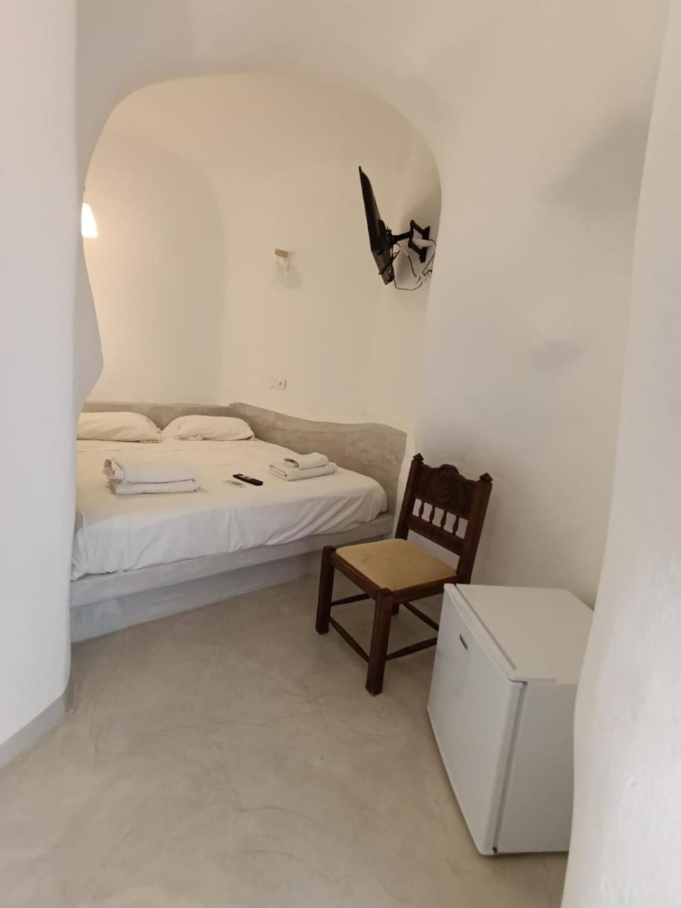 Fira Comfort Rooms エクステリア 写真