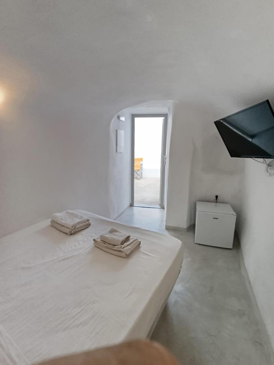 Fira Comfort Rooms エクステリア 写真