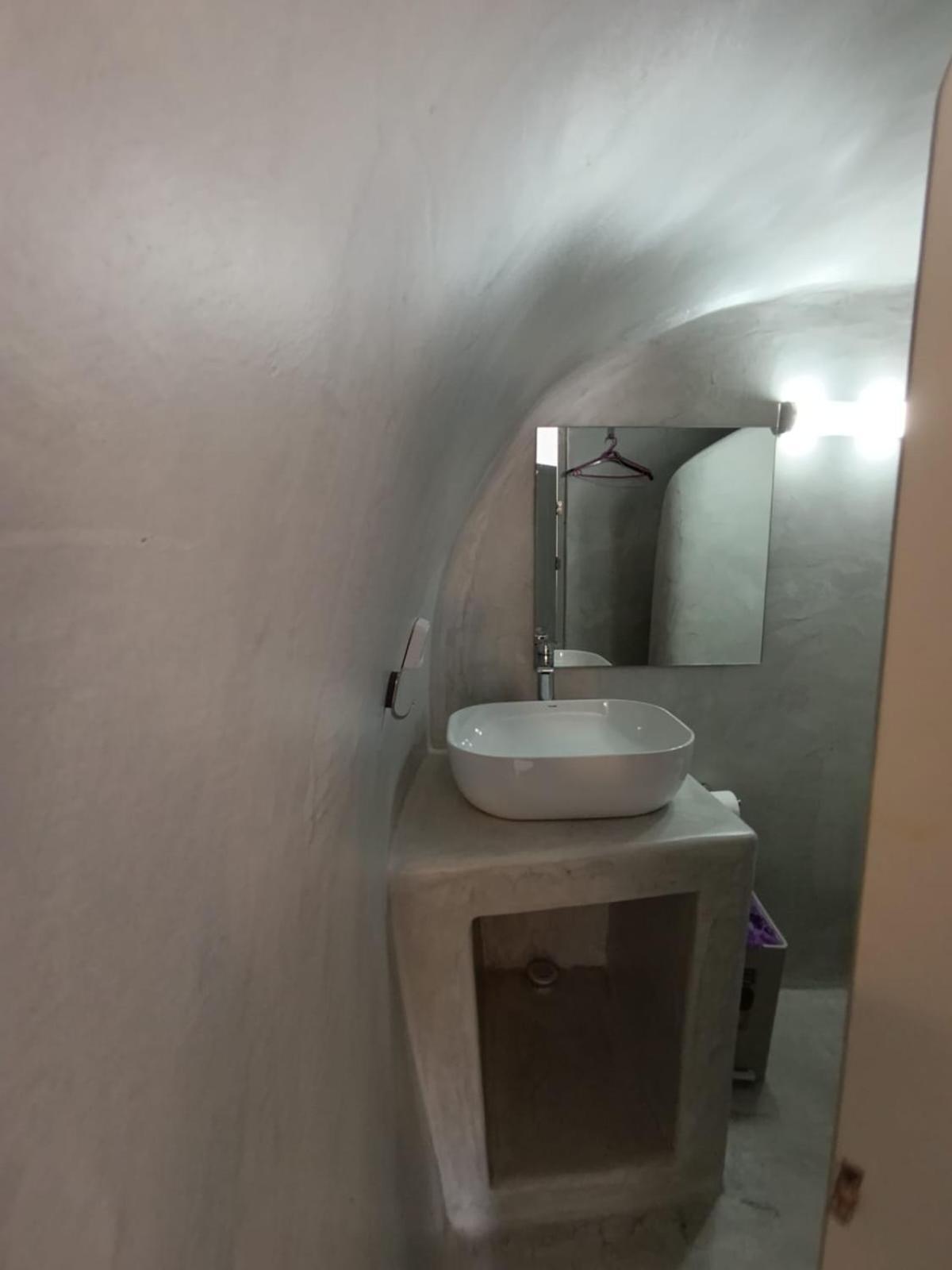 Fira Comfort Rooms エクステリア 写真